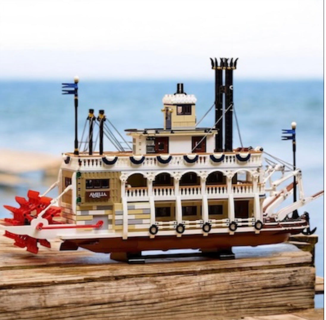 KOLEKCJONERSKI MODEL KLOCKÓW KONSTRUKCYJNYCH: MAJESTATYCZNY PAROWIEC RZECZNY.Powyzej 3950 elementów