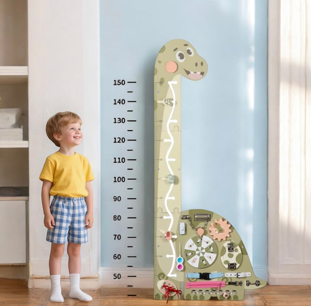 Centrum Rozwoju na Twojej Ścianie: Sensoryczna Miarka Wzrostu z Panelem Manipulacyjnym – Wspieraj Motorykę Malucha!
