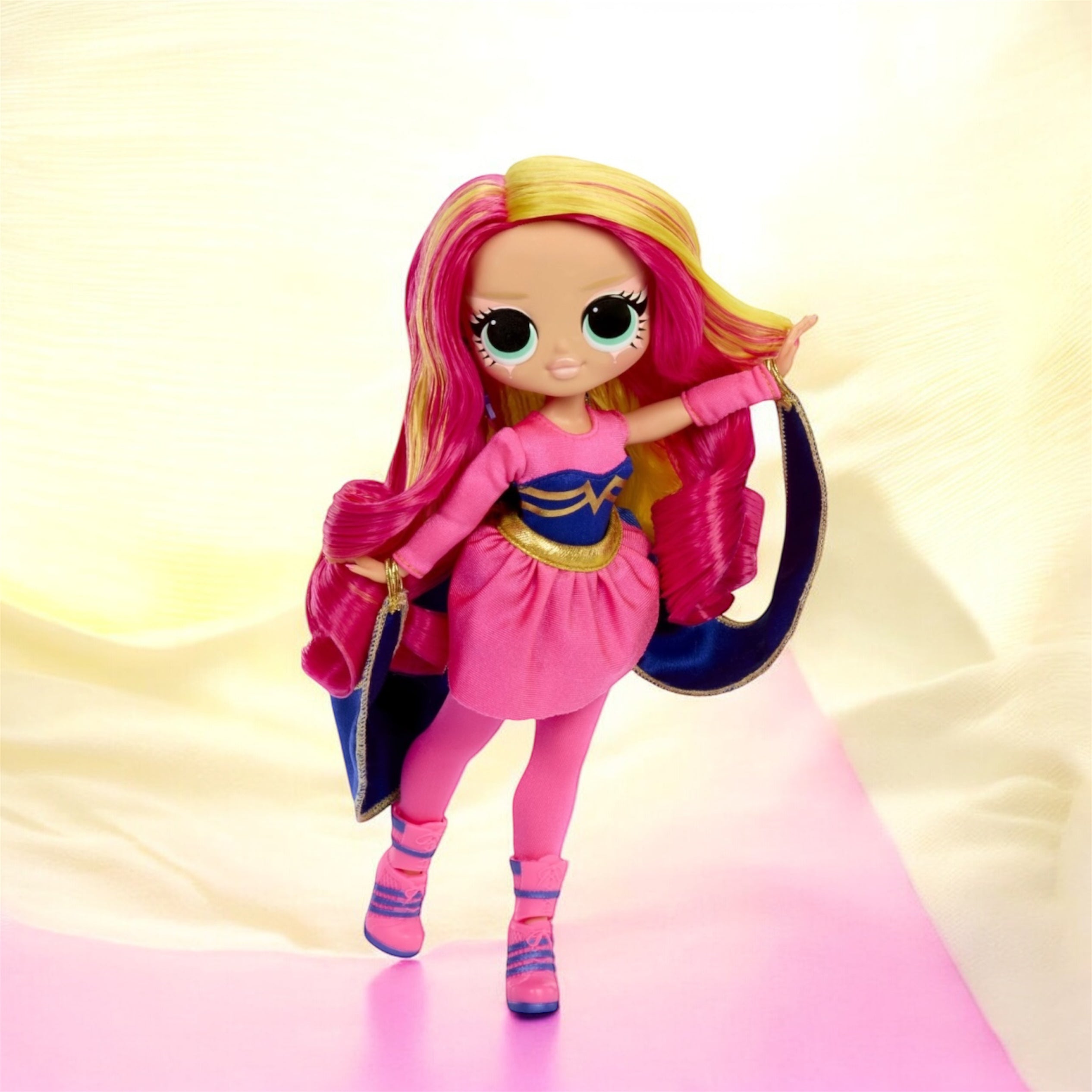 L.O.L. Surprise! OMG Eye Spy Superhero Sabrina Sky – Gwiazda, Która Ocali Świat Mody!