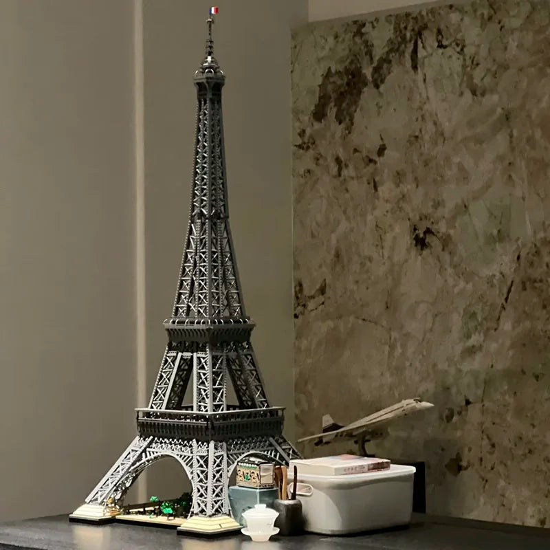 Klocki konstrukcyjne.Majestatyczna  Duza Wieza  w miniaturze.Ponad 9000 ELEMENTÓW I 1,5M WYSOKOŚCI.